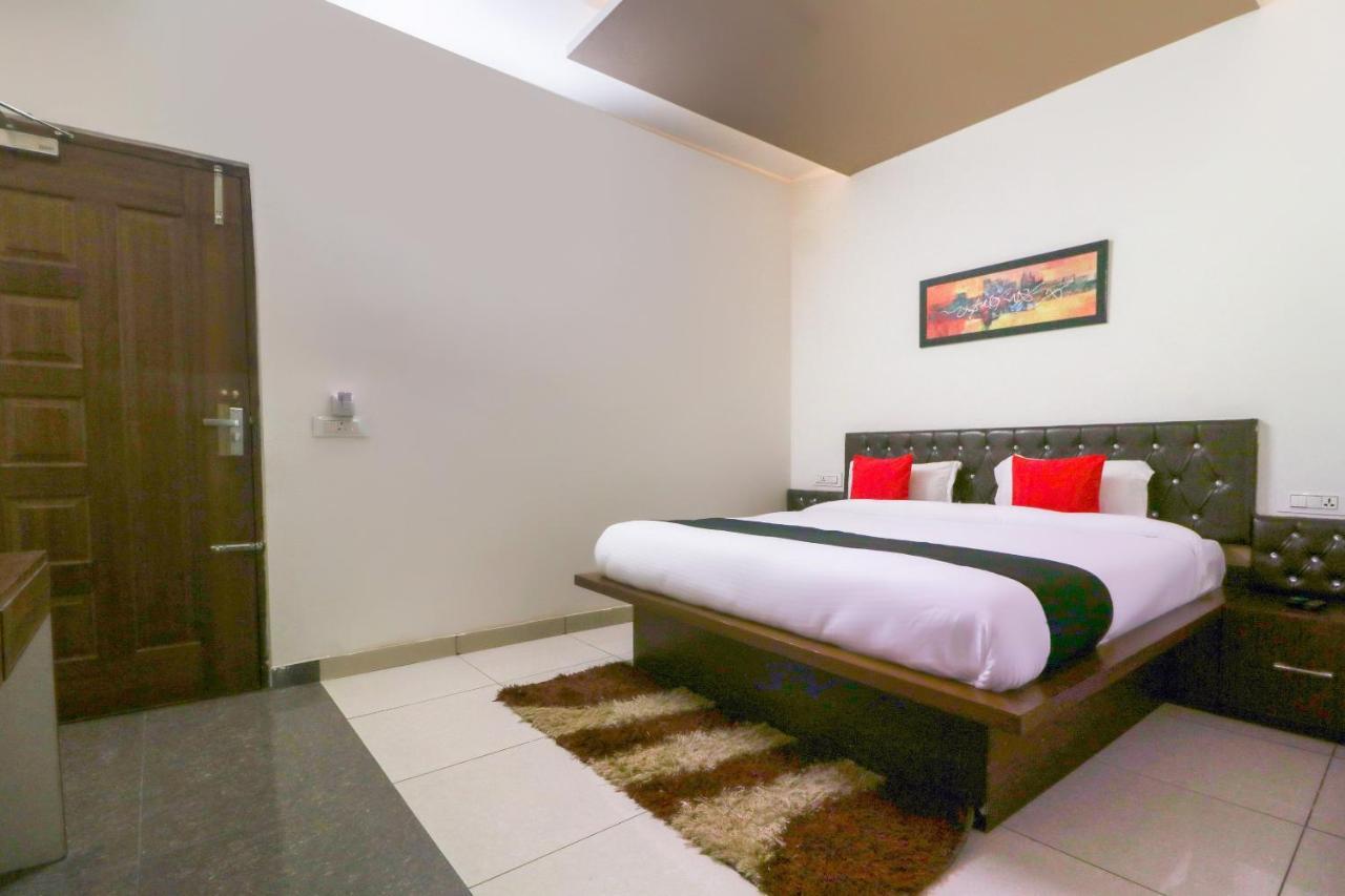 Townhouse 765 The Grace Otel Patiāla Dış mekan fotoğraf